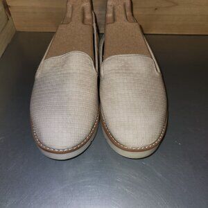 Cliffs By White Mountain Beige Textured Slip-On Loafers 7M